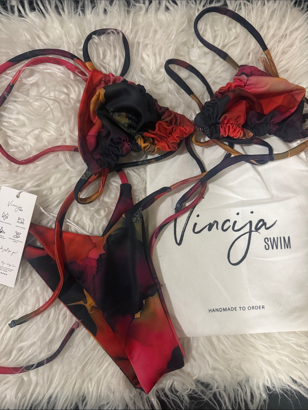Vincija Swim-AMOUR NOIR RUCHED STRING TIE V SET::: US 2